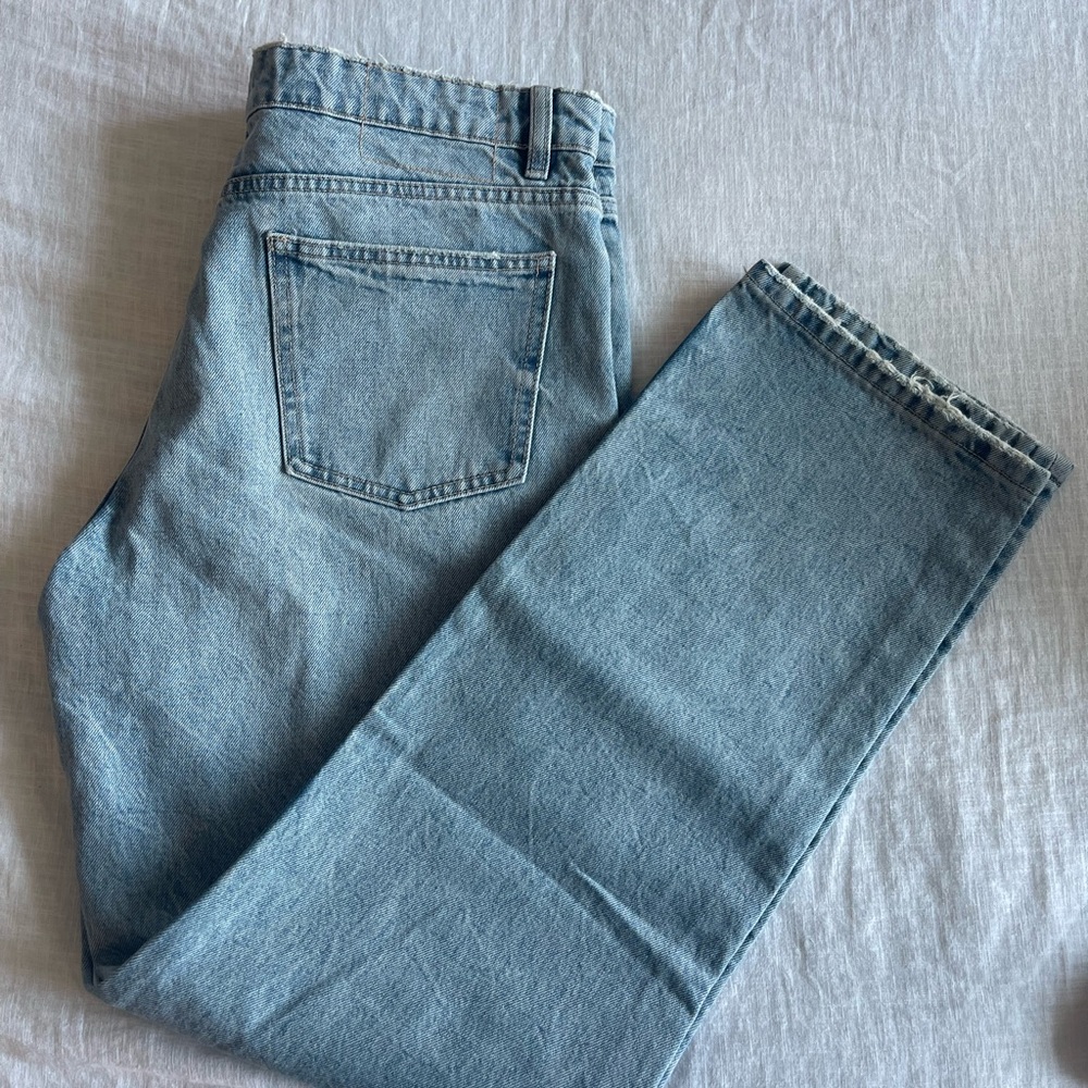 Zara Straight-Leg Blue Jeans with Vintage Appeal